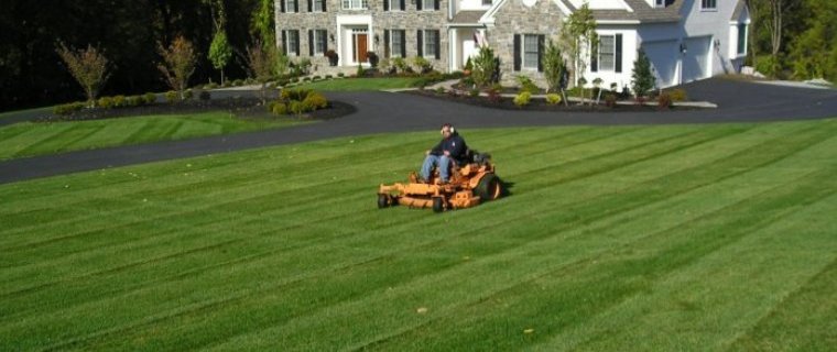 b-slide-lawn-maintenance-760