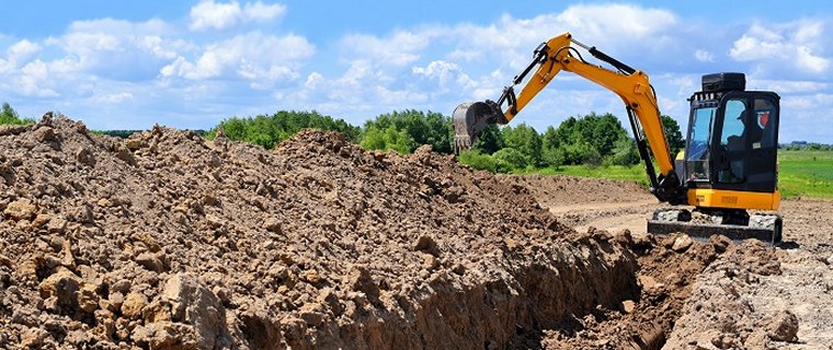 z-slide-excavating-footers-760